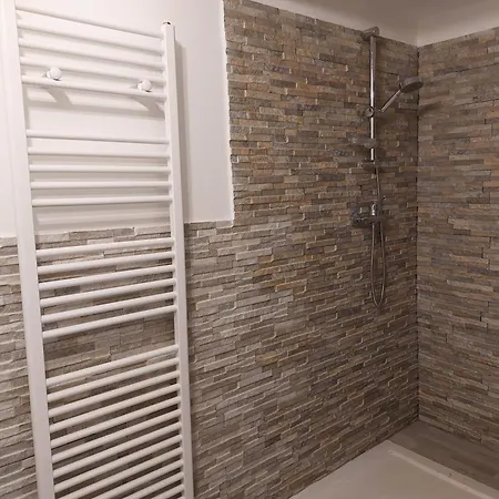 Il Bosco Apartmán La Salle